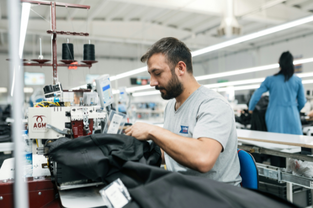 Número 7: “Eficiencia económica y protección social”